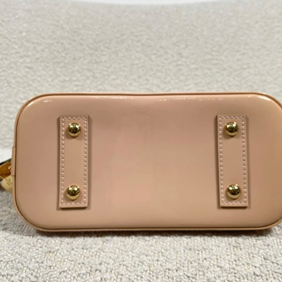 Authentic Pre-Owned Louis Vuitton Alma BB Rose Ballerine Vernis - Picture 4 of 16